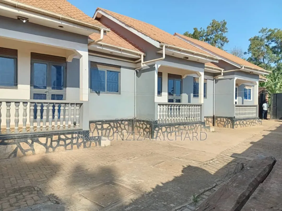 2bdrm Bungalow in Seeta Bajjo, Goma for sale in Goma
