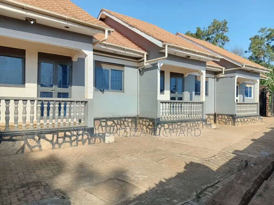 2bdrm Bungalow in Seeta Bajjo, Goma for sale in Goma