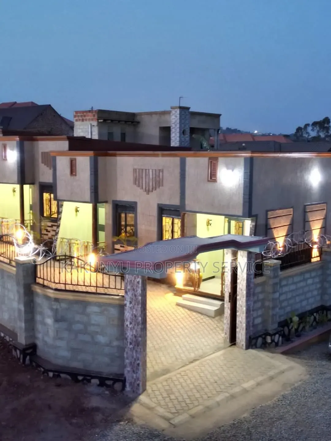 Furnished Studio Apartment in Nkoowe, Wakiso / Wakiso for sale in Wakiso / Wakiso