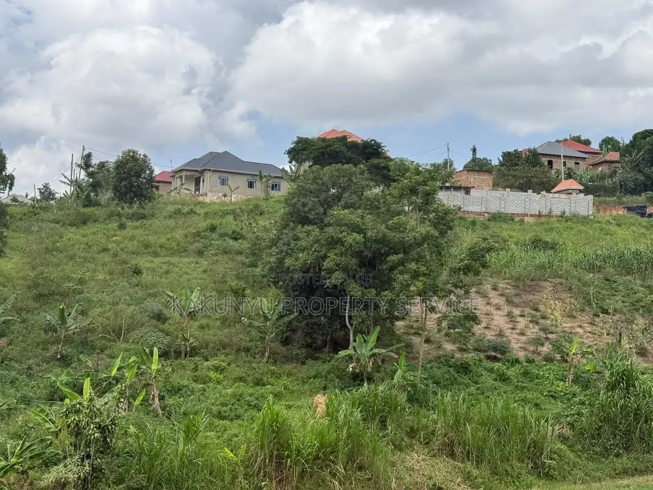Bukalango Hillview Estate in Wakiso / Wakiso
