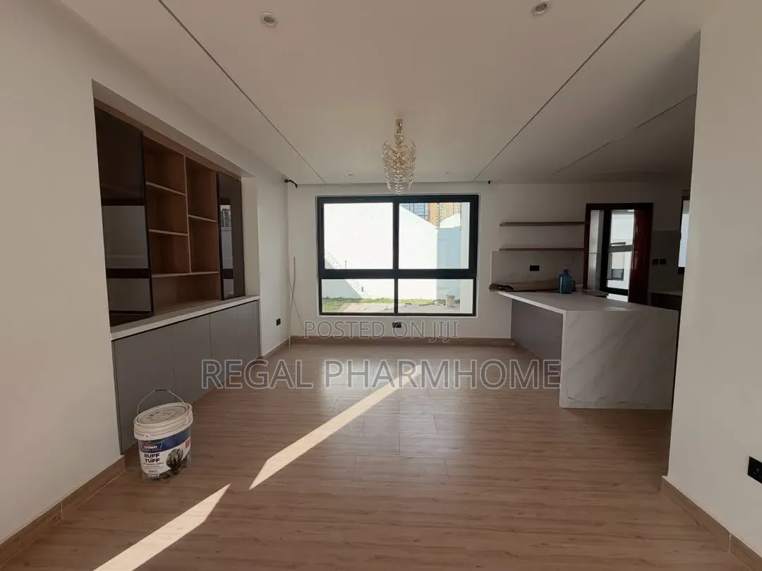 4bdrm Duplex in Kyanja, Central Division for sale in Central Division