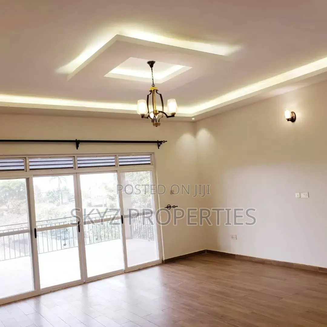 6bdrm Mansion in Munyonyo, Central Division for rent in Central Division