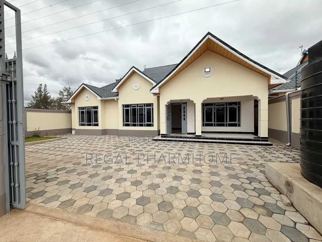 4bdrm Bungalow in Kira, Central Division for sale in Central Division