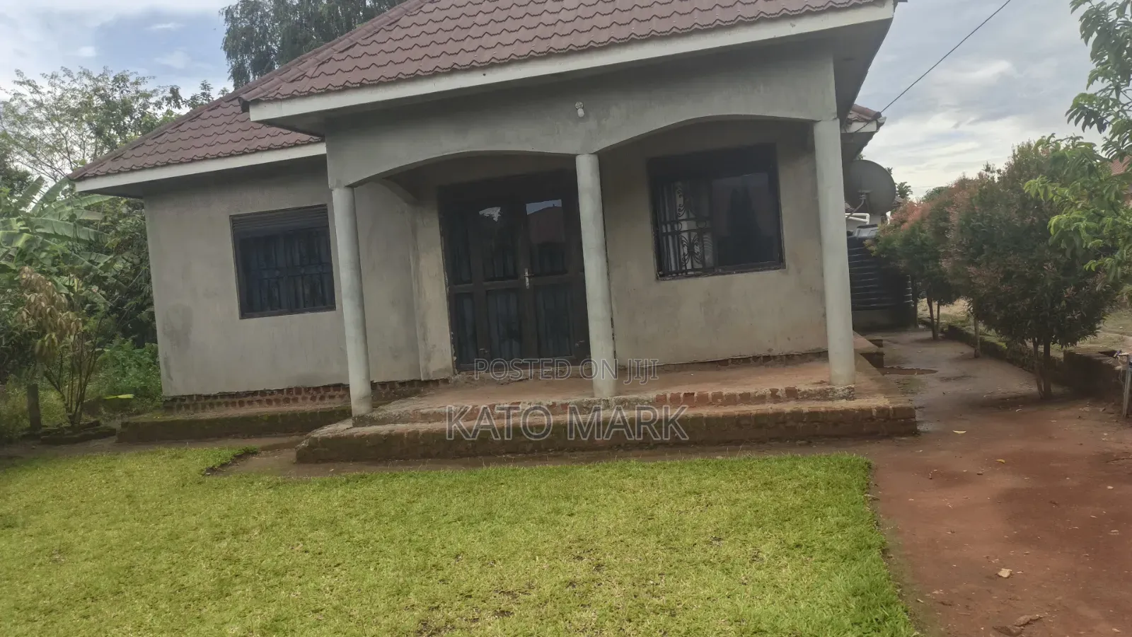 4bdrm Bungalow in Nama, Mukono TC for sale in Mukono TC