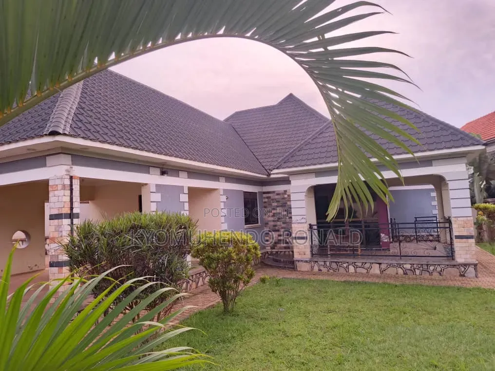 5bdrm House in Kasangati, Nakawa for sale in Nakawa