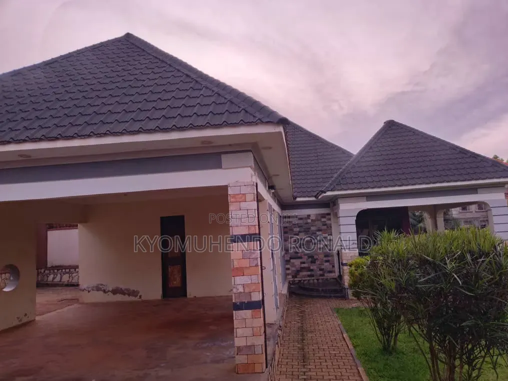 5bdrm House in Kasangati, Nakawa for sale in Nakawa