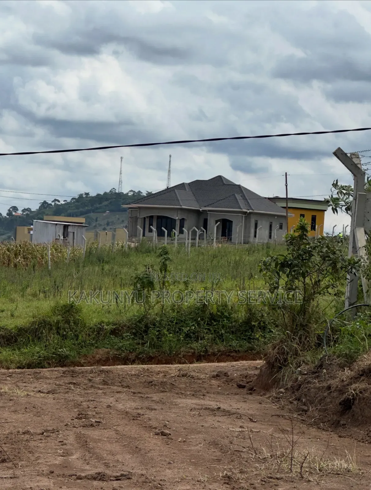 Bujuko Mega Site in Wakiso / Wakiso