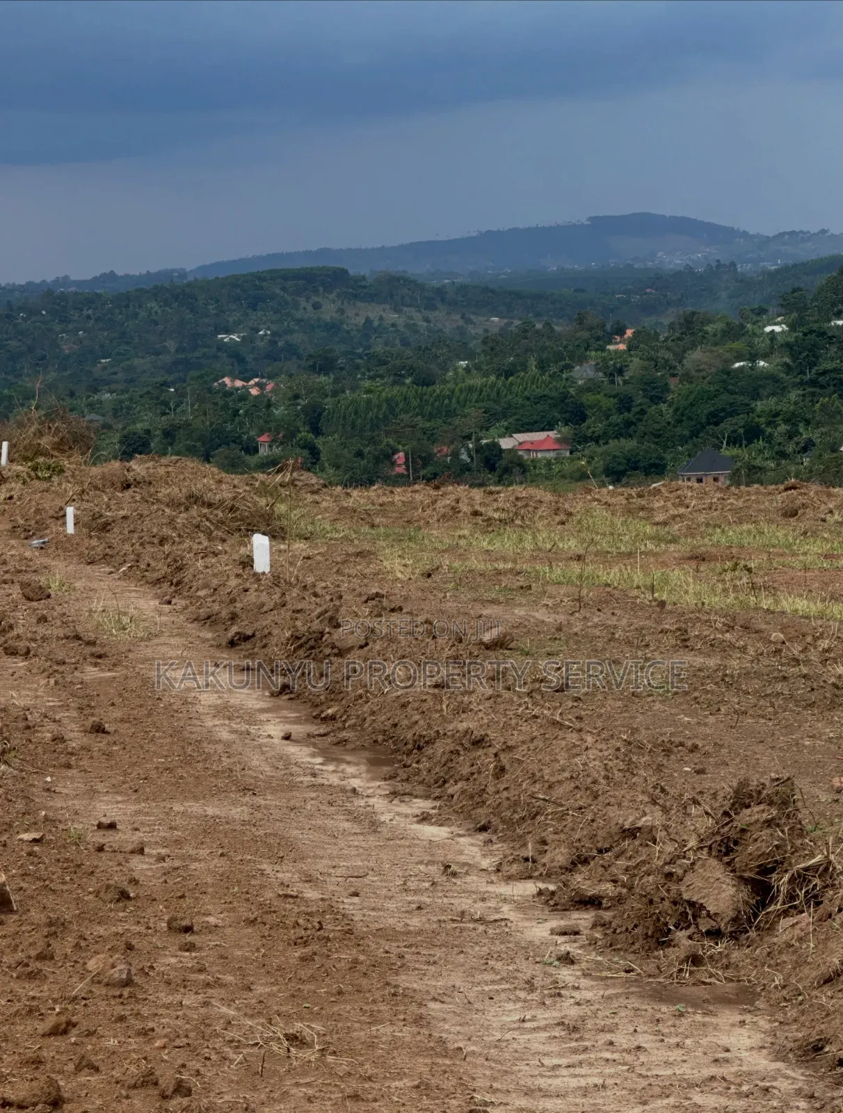 Bujuko Mega Site in Wakiso / Wakiso