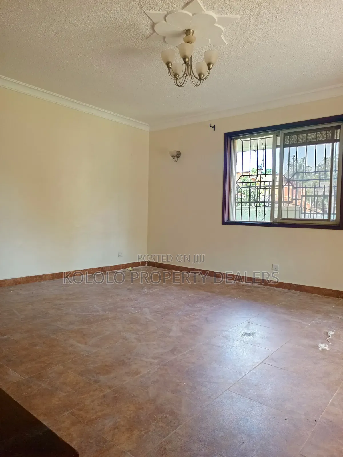 9bdrm Mansion in Bugolobi, Central Division for sale in Central Division