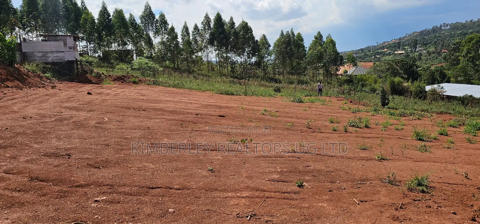 Quick Sale!! Land for Sale – Kitende Kaga, Entebbe Road in Division A