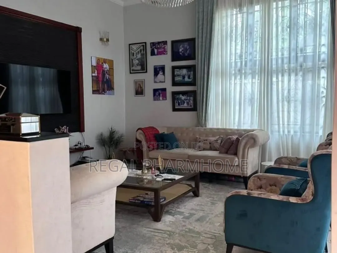 4bdrm Duplex in Kitende, Central Division for sale in Central Division