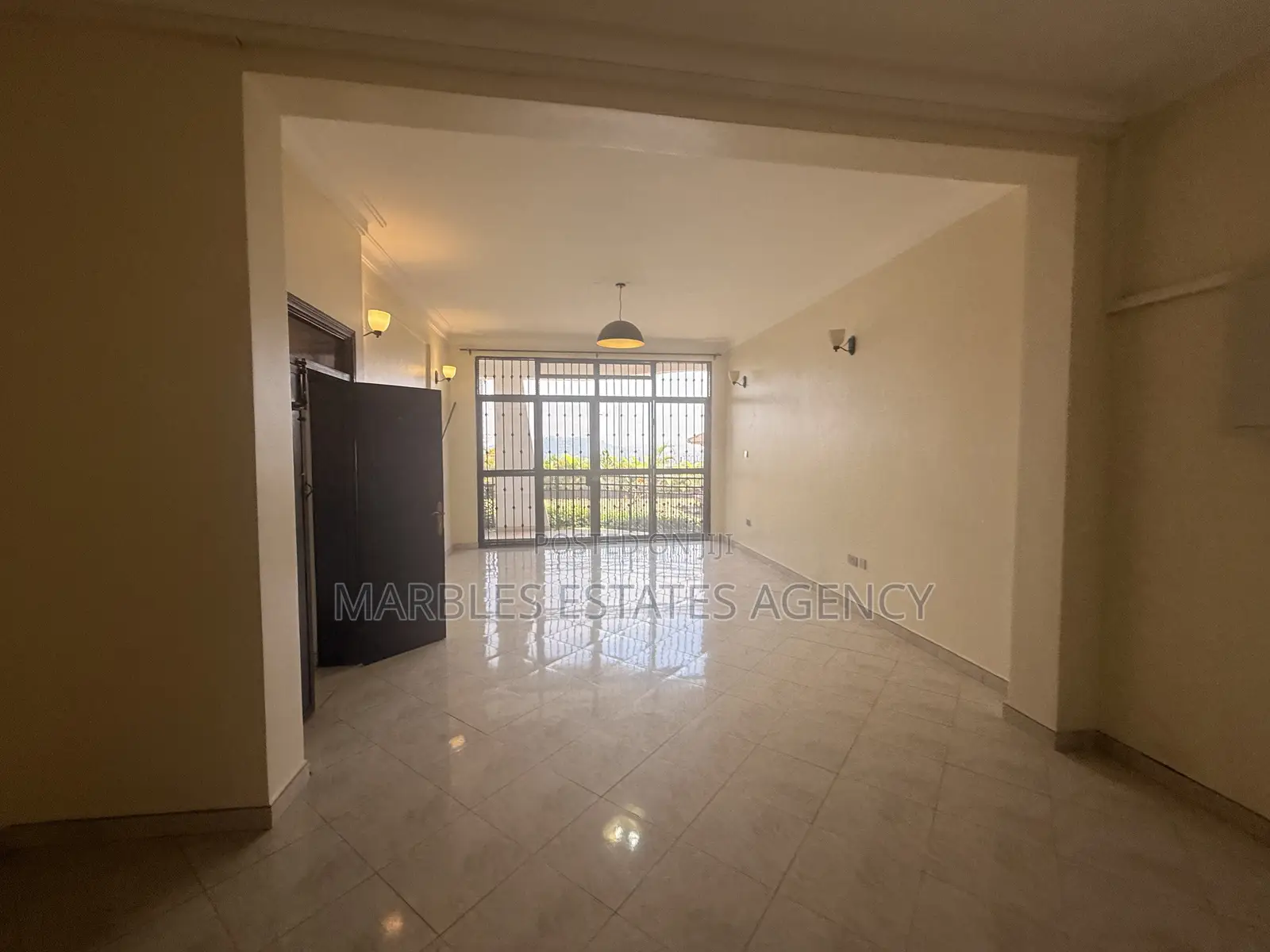 10bdrm Apartment in Muyenga, Central Division for rent in Central Division