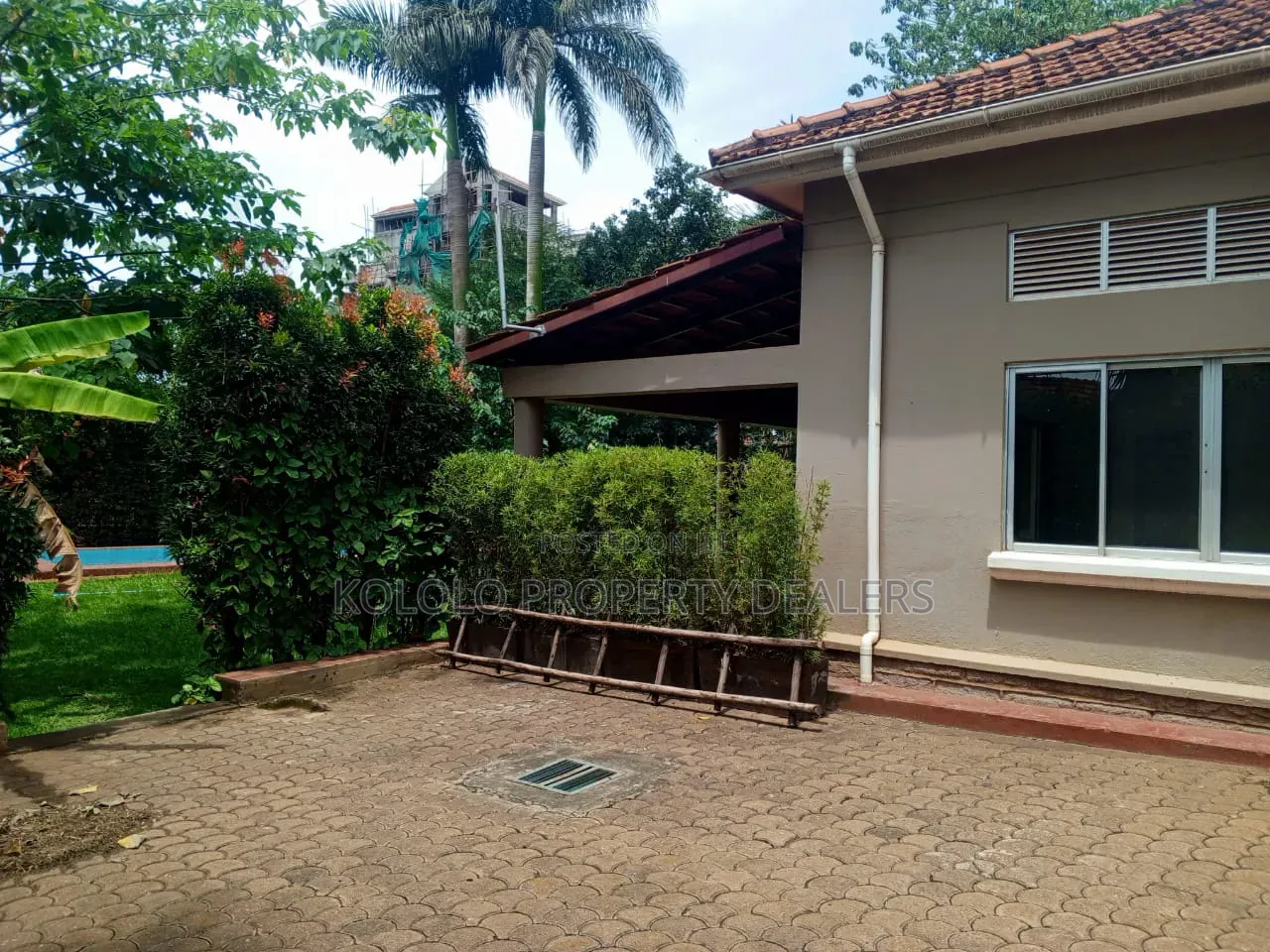 5bdrm Mansion in Naguru, Central Division for sale in Central Division