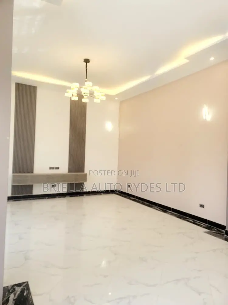 4bdrm Bungalow in Ssisa for sale in Ssisa