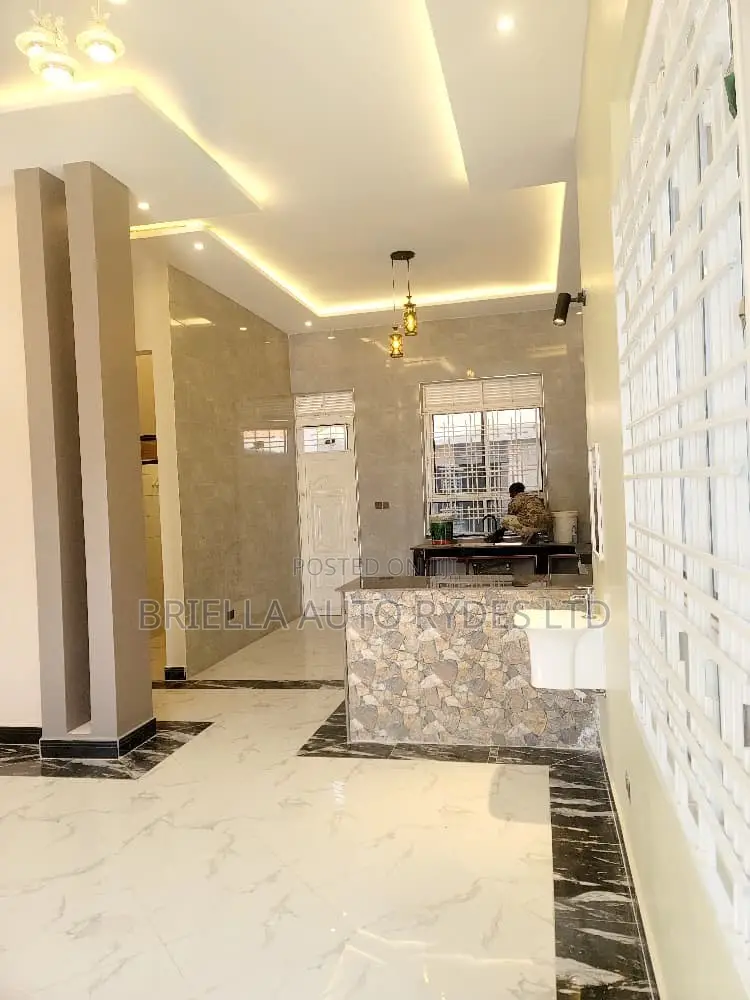 4bdrm Bungalow in Ssisa for sale in Ssisa