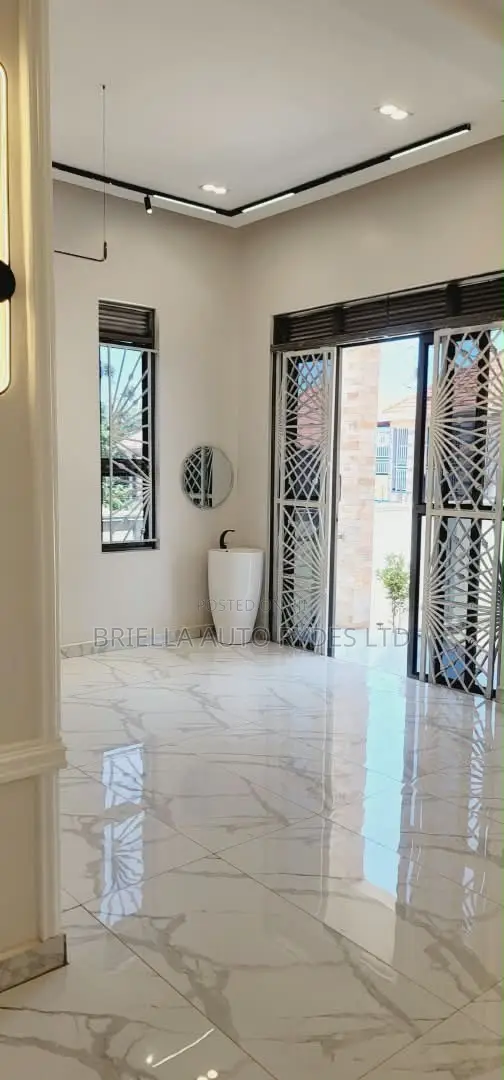 4bdrm Bungalow in Wakiso for sale in Wakiso