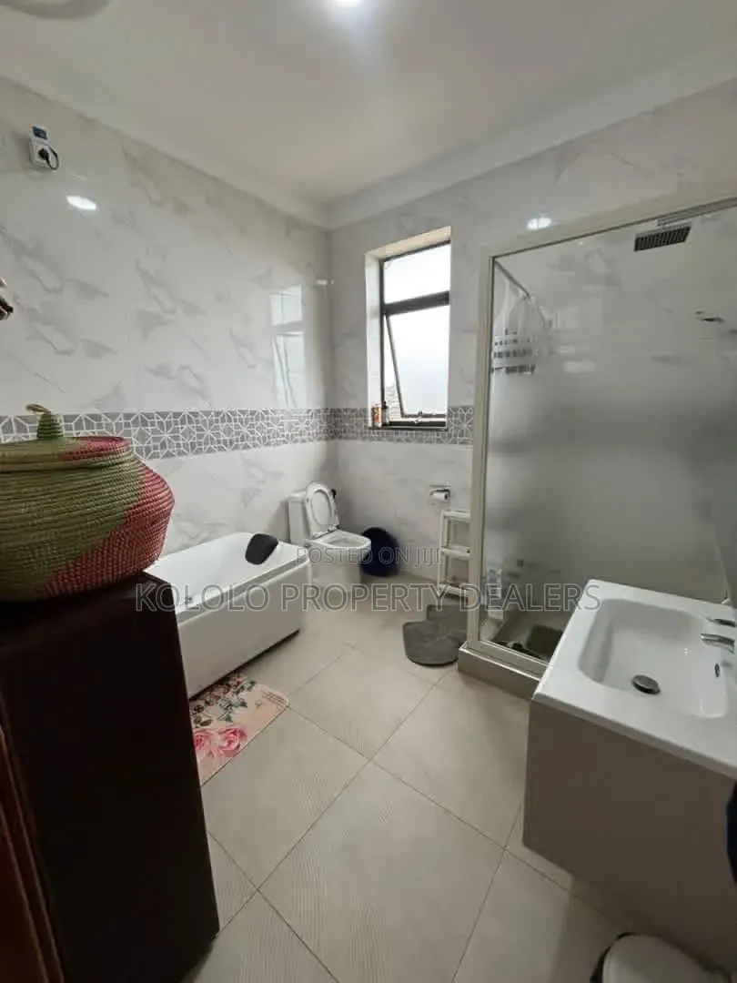 Furnished 4bdrm Apartment in Kigo, Central Division for rent in Central Division
