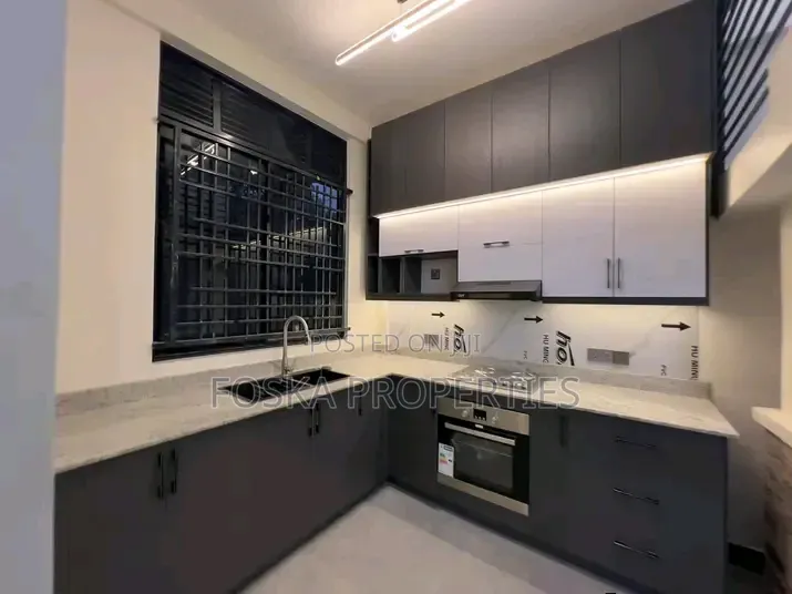 3bdrm Apartment in Muyenga Estate, Central Division for rent in Central Division