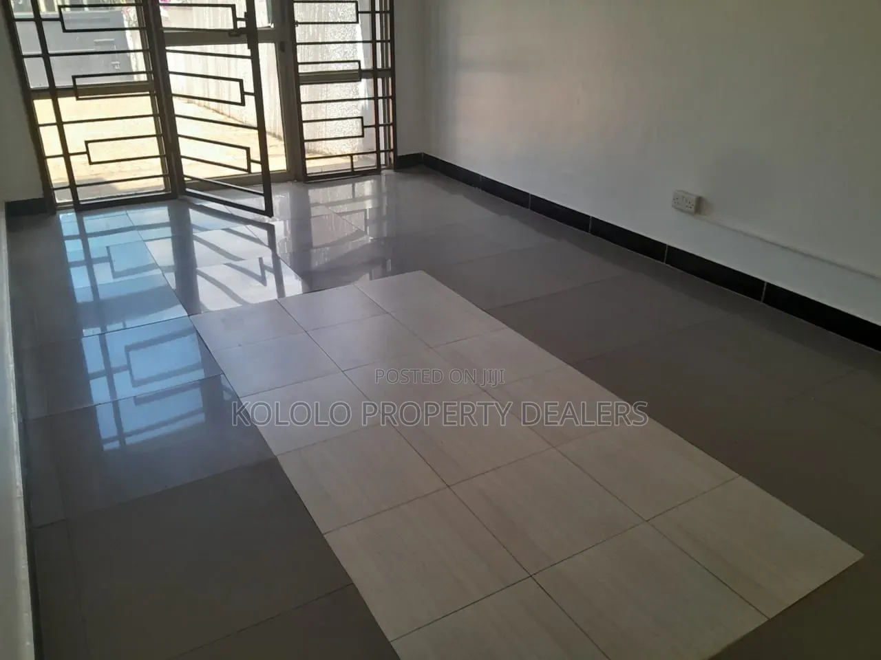 5bdrm Mansion in Naguru, Central Division for sale in Central Division