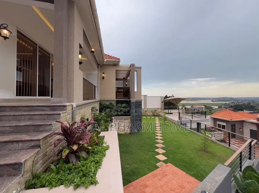 4bdrm House in Kira, Central Division for sale in Central Division