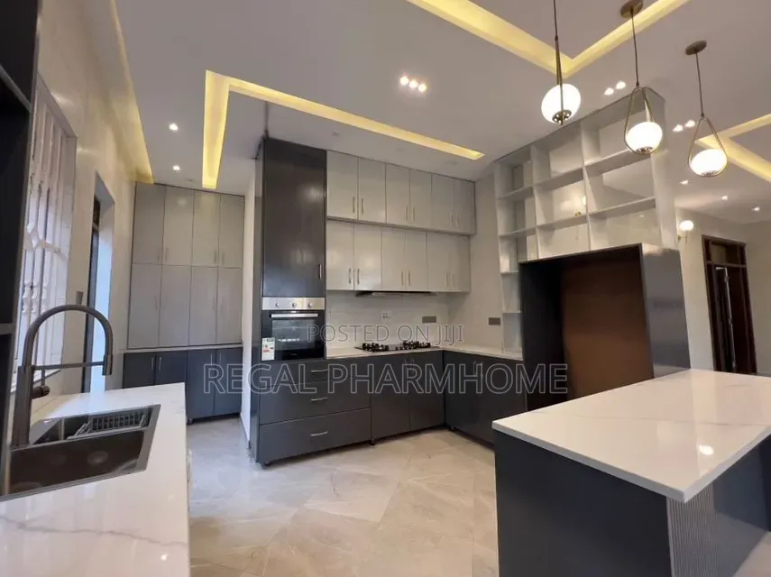 4bdrm House in Kira, Central Division for sale in Central Division