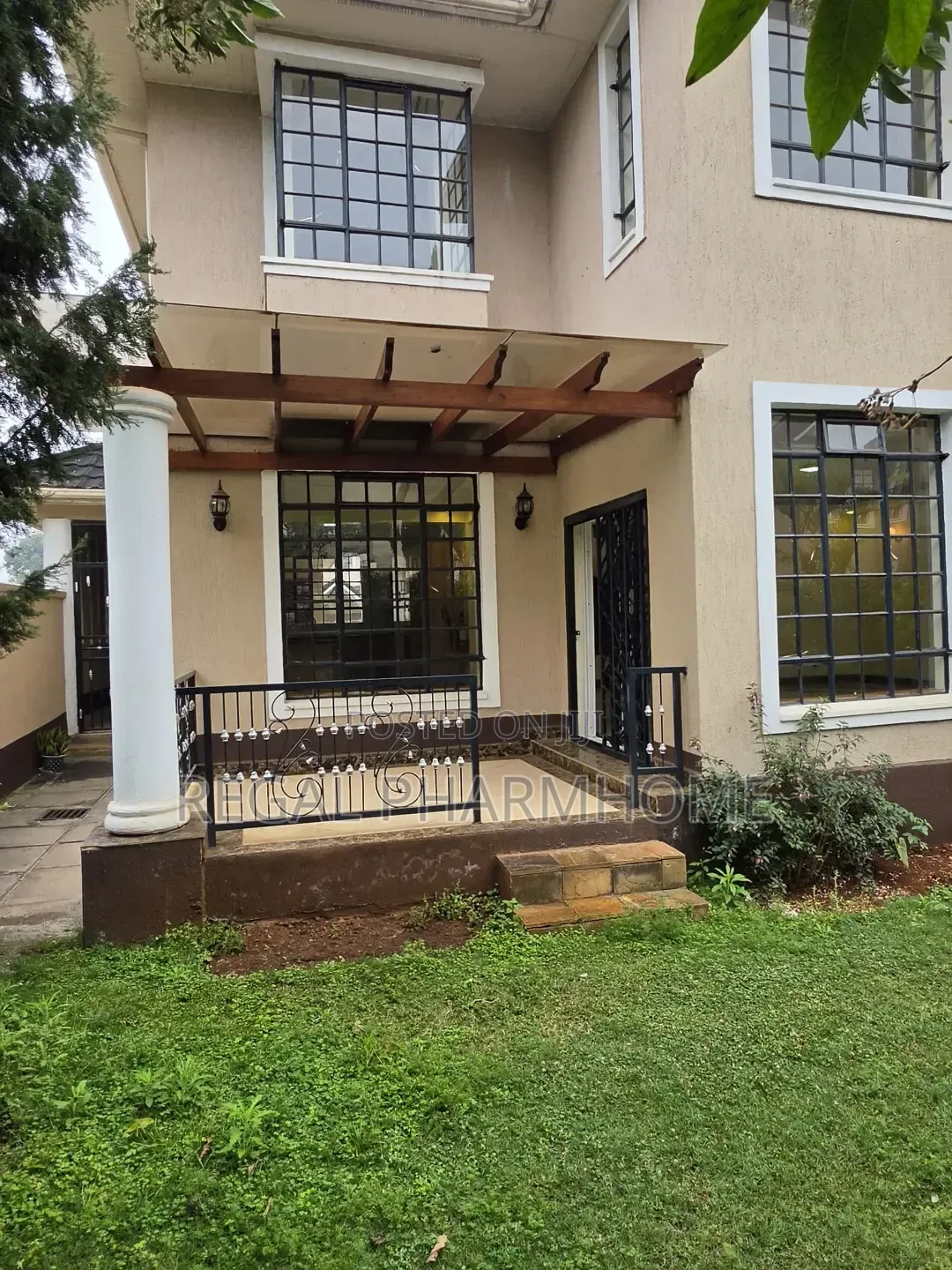 4bdrm Duplex in Kololo, Central Division for rent in Central Division