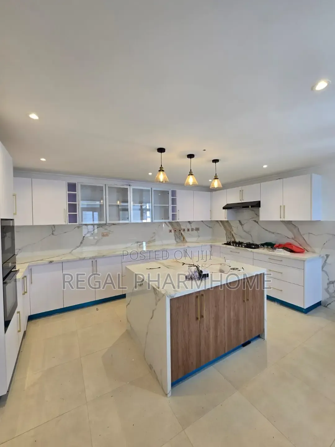 4bdrm Duplex in Kololo, Central Division for rent in Central Division