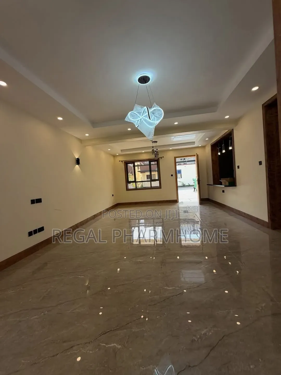 3bdrm Villa in Muyenga, Central Division for rent in Central Division