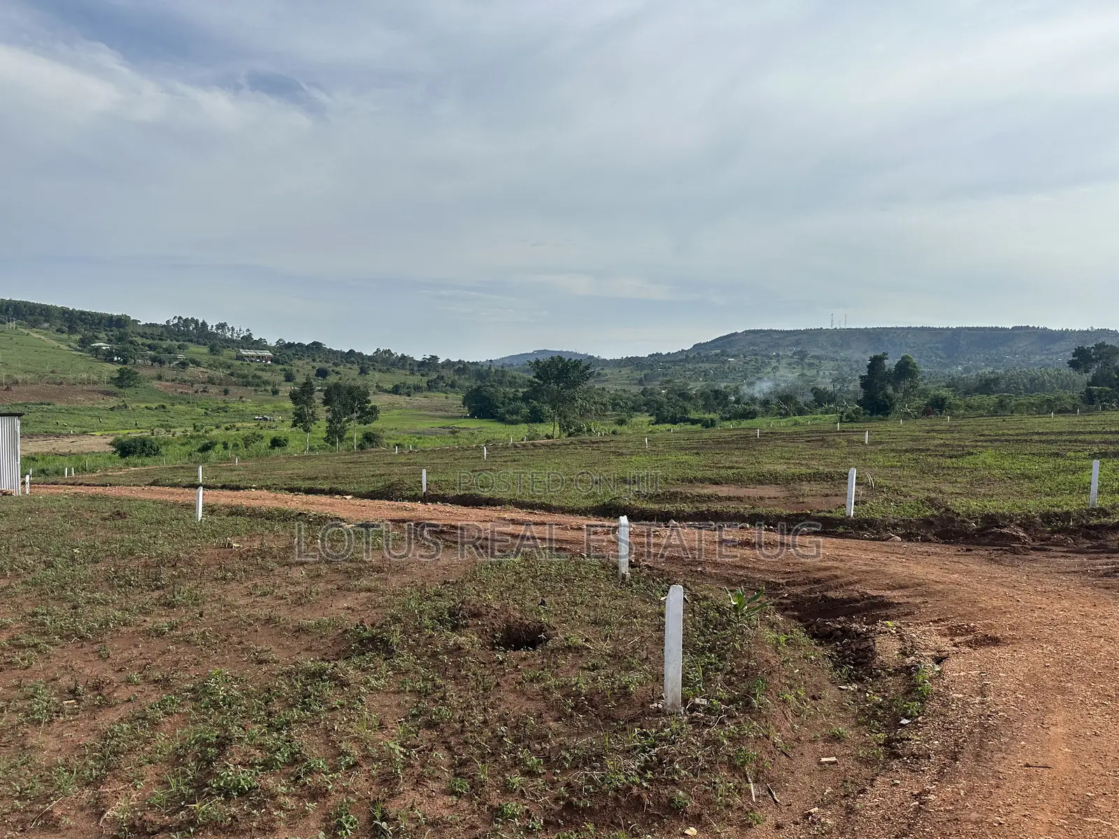 Land for Sale Masaka Road Kampiringisa in Central Division