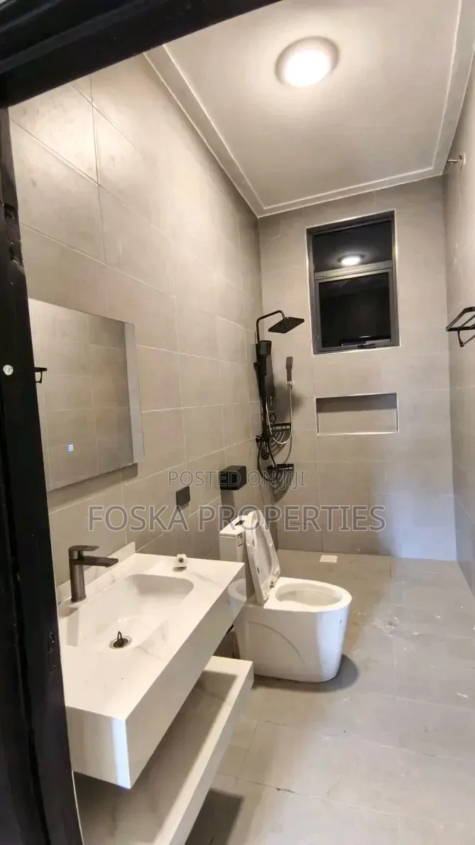 2bdrm Apartment in Muyenga Estate, Central Division for rent in Central Division