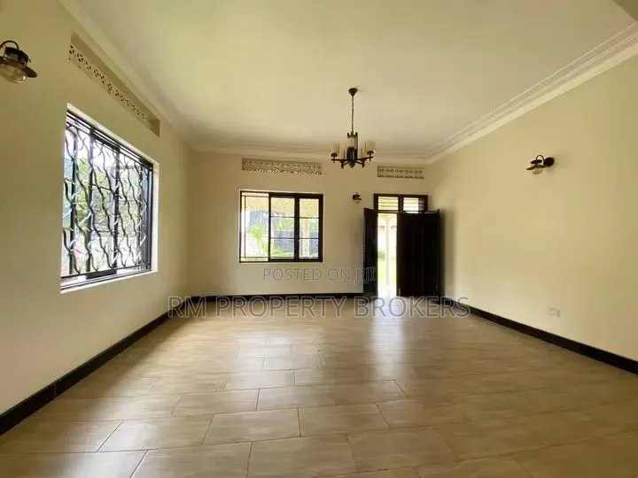4bdrm Bungalow in Bunga, Central Division for rent in Central Division