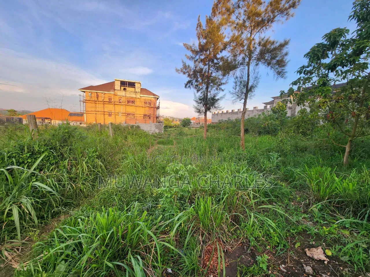 Plot Available to Sale at Kira Kitikifumba in Division A