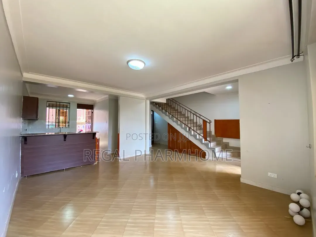 3bdrm Villa in Muyenga, Central Division for rent in Central Division