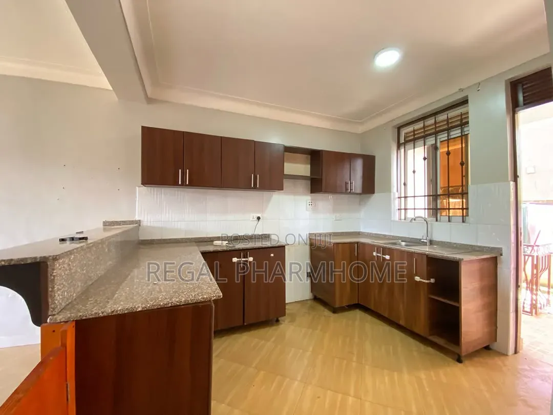 3bdrm Villa in Muyenga, Central Division for rent in Central Division