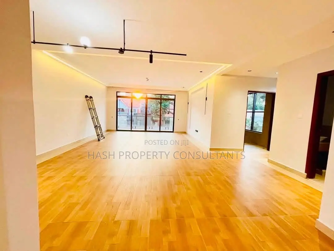 3bdrm Block of Flats in Bunga Kalungu, Central Division for sale in Central Division