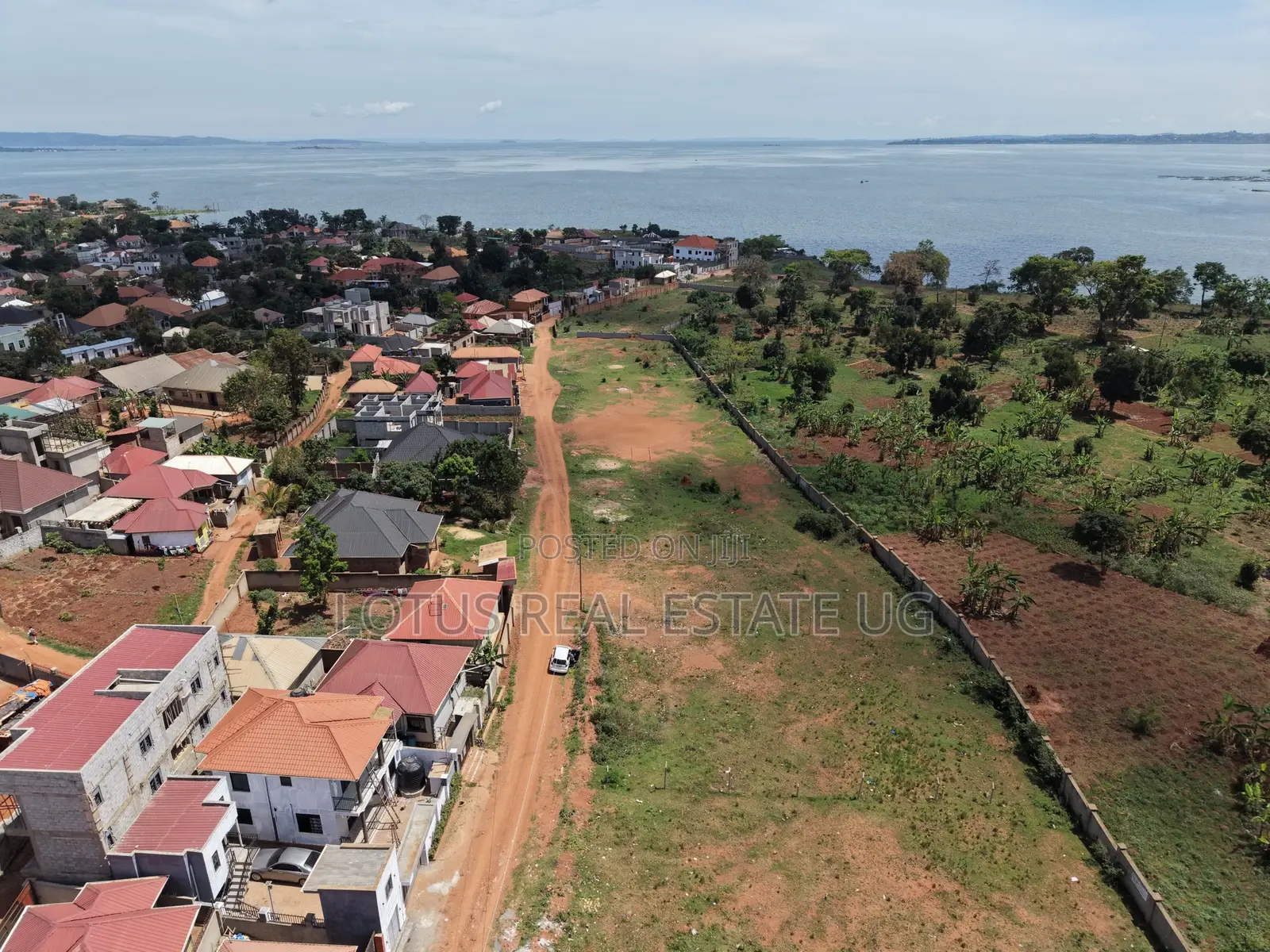 Plot for Sale in Busabala- Kigo 100x100ft in Central Division