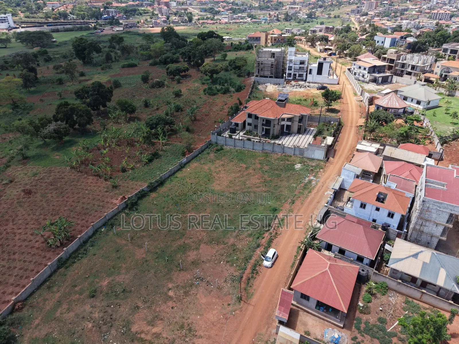Plot for Sale in Busabala- Kigo 100x100ft in Central Division