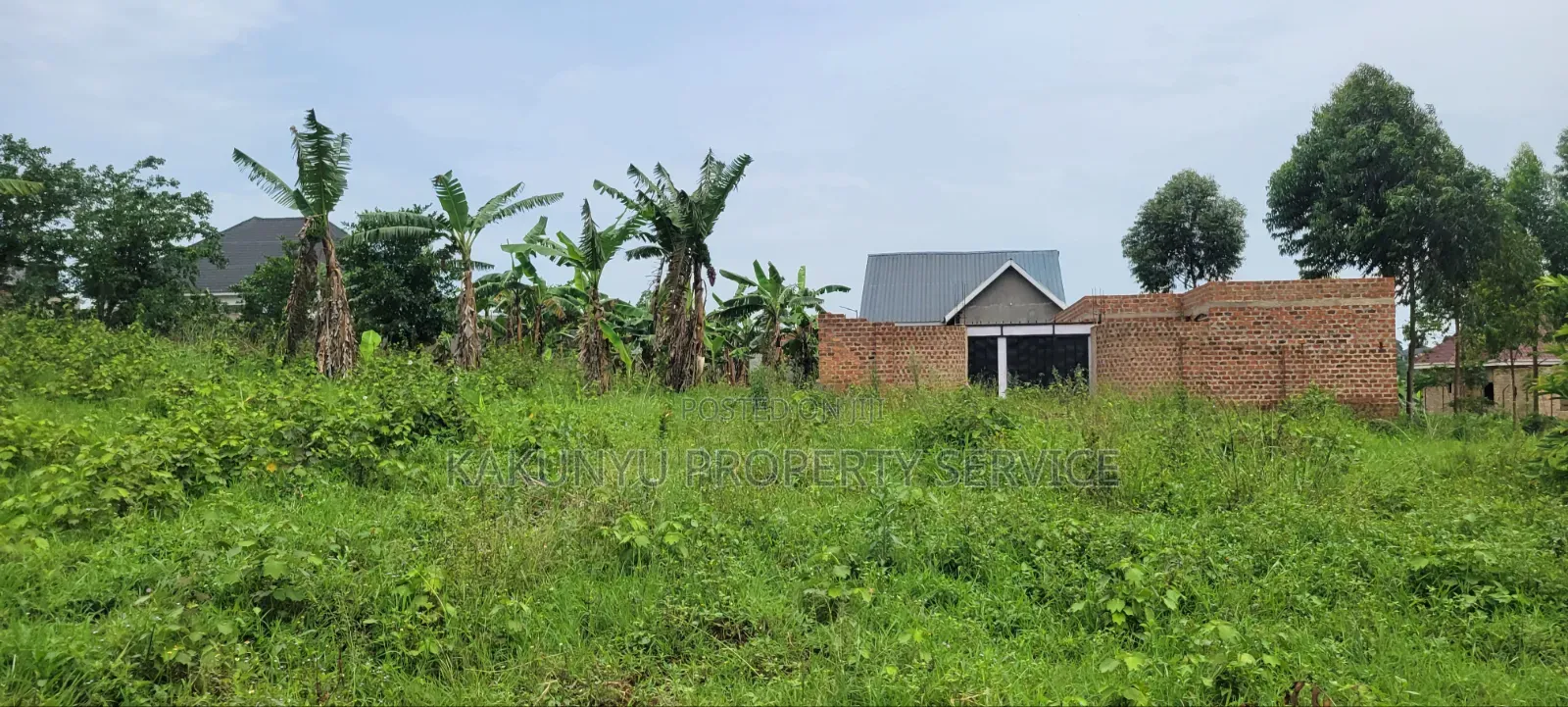 Kakiri Mwera Estate in Wakiso / Wakiso