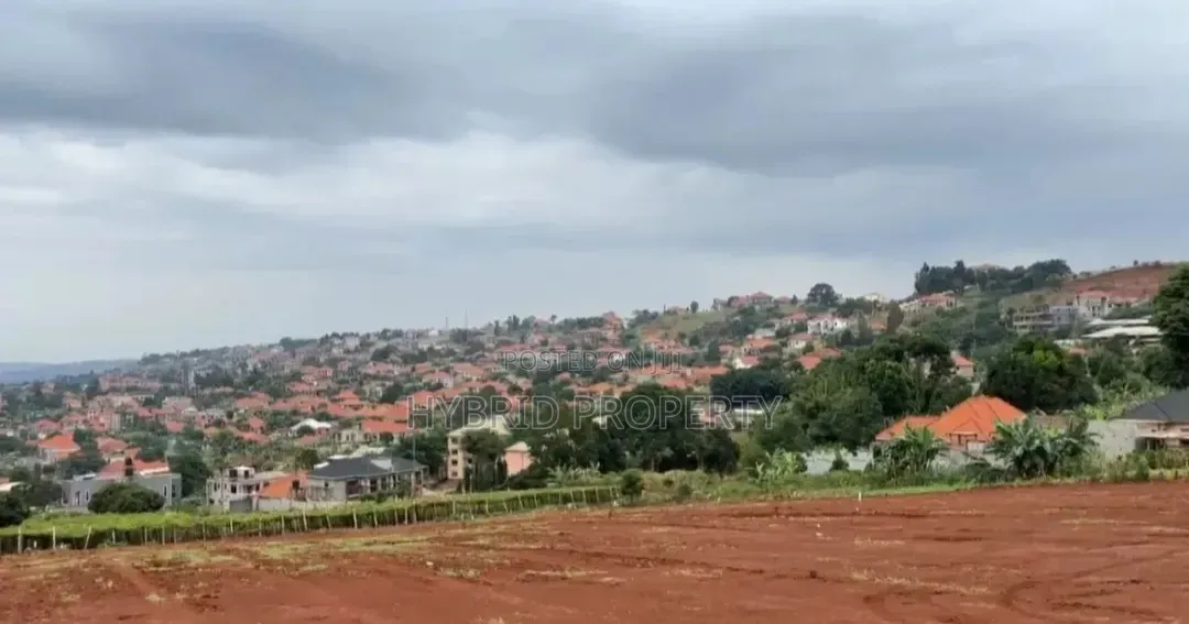 Prime Plots for Sale at Bwebajja Akright Modern Estate~Entebbe Road. in Ssisa
