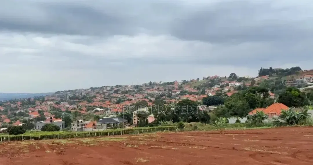 Prime Plots for Sale at Bwebajja Akright Modern Estate~Entebbe Road. in Ssisa