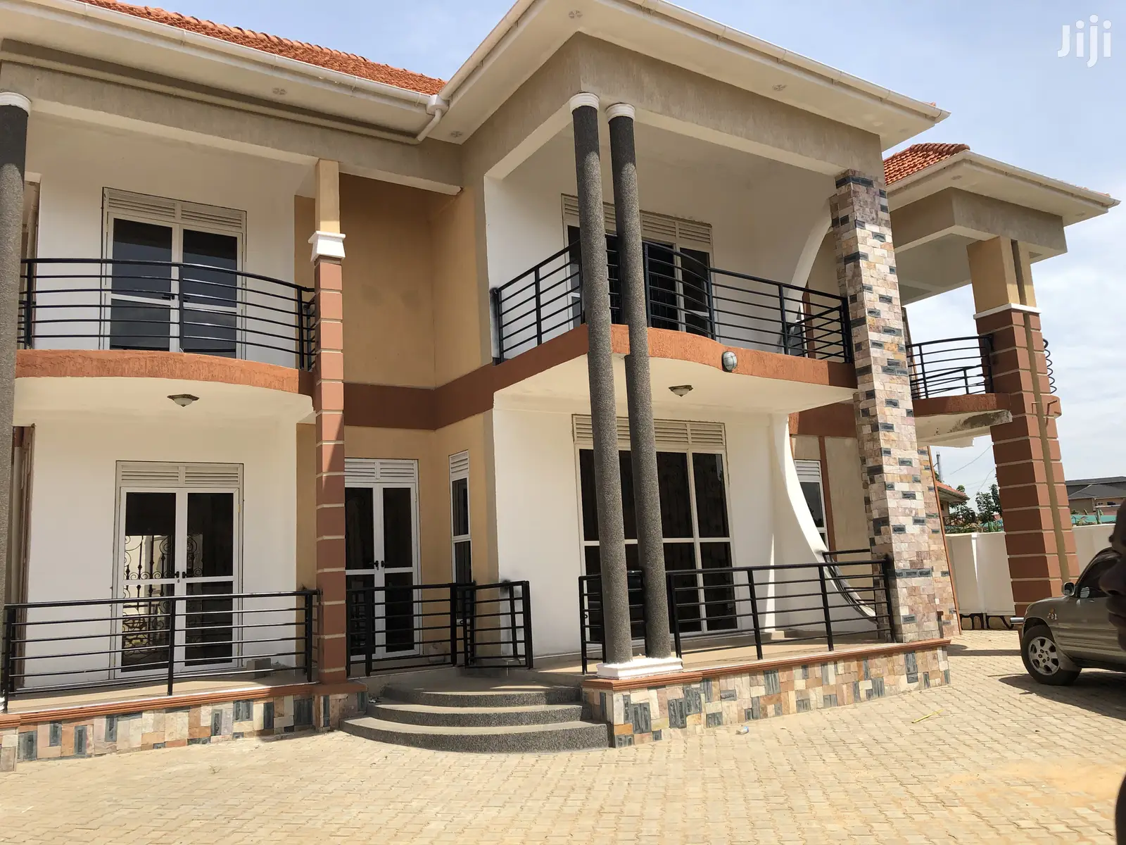 Mansion in Najjera on Sale in Kampala