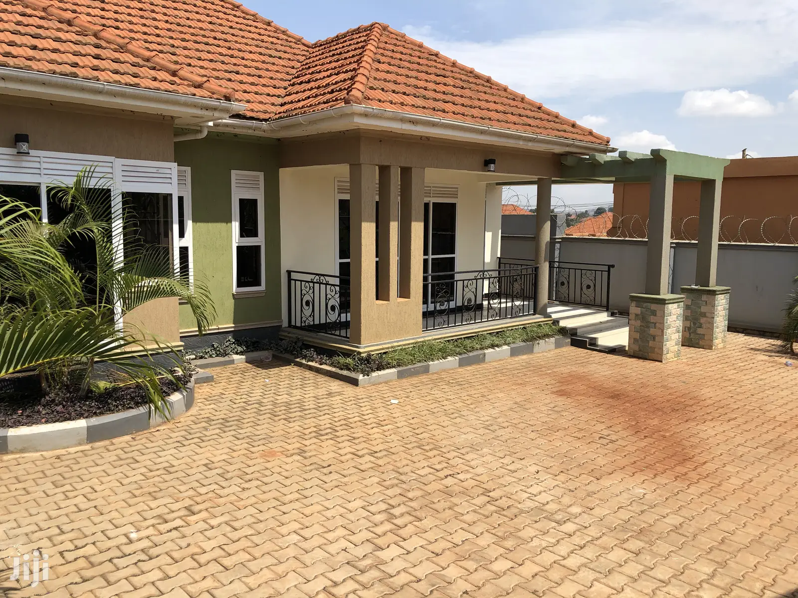 Fancy House in Kira for Sell in Kampala