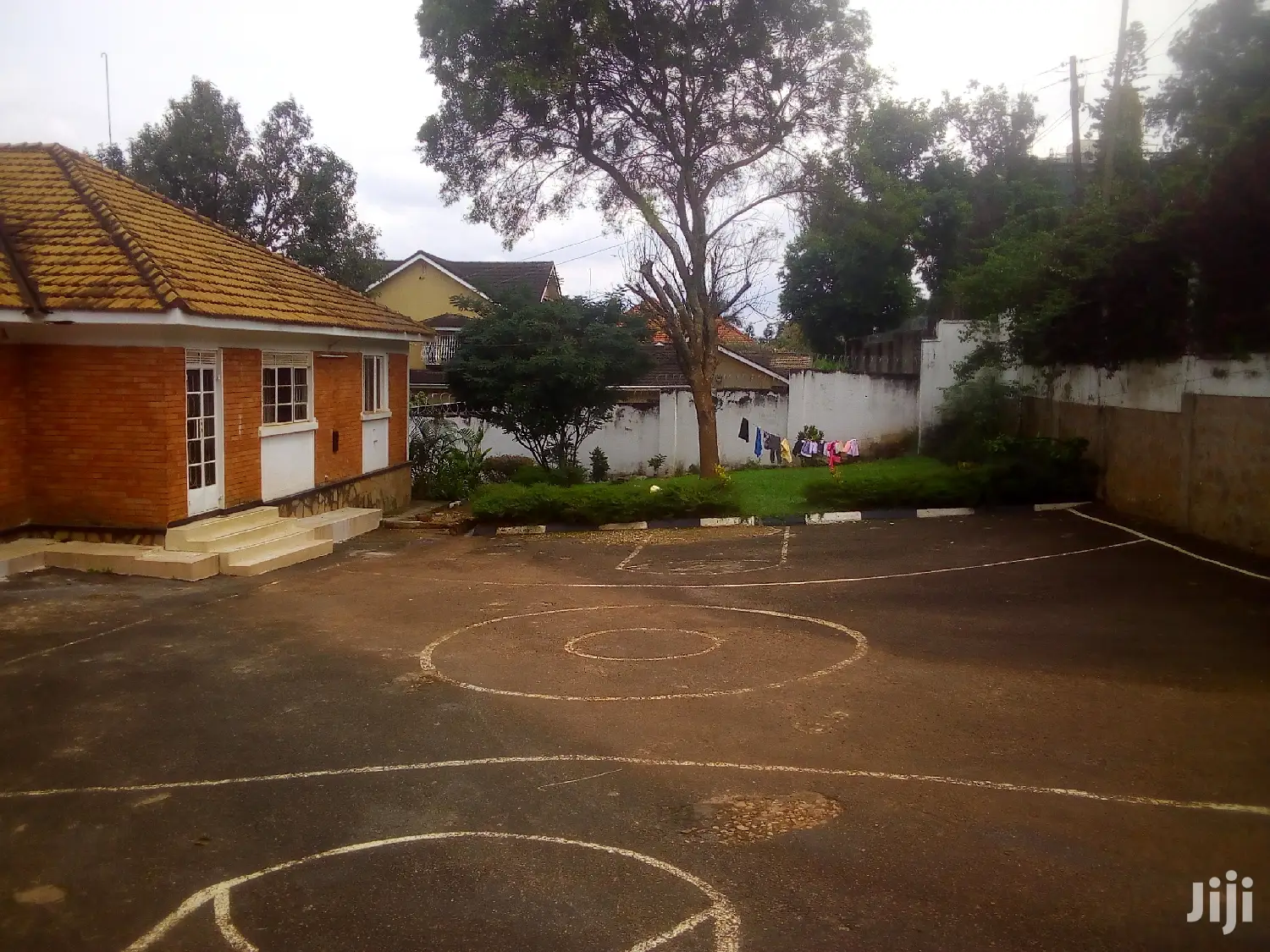 5 Bedroom House In Naguru For Rent in Kampala