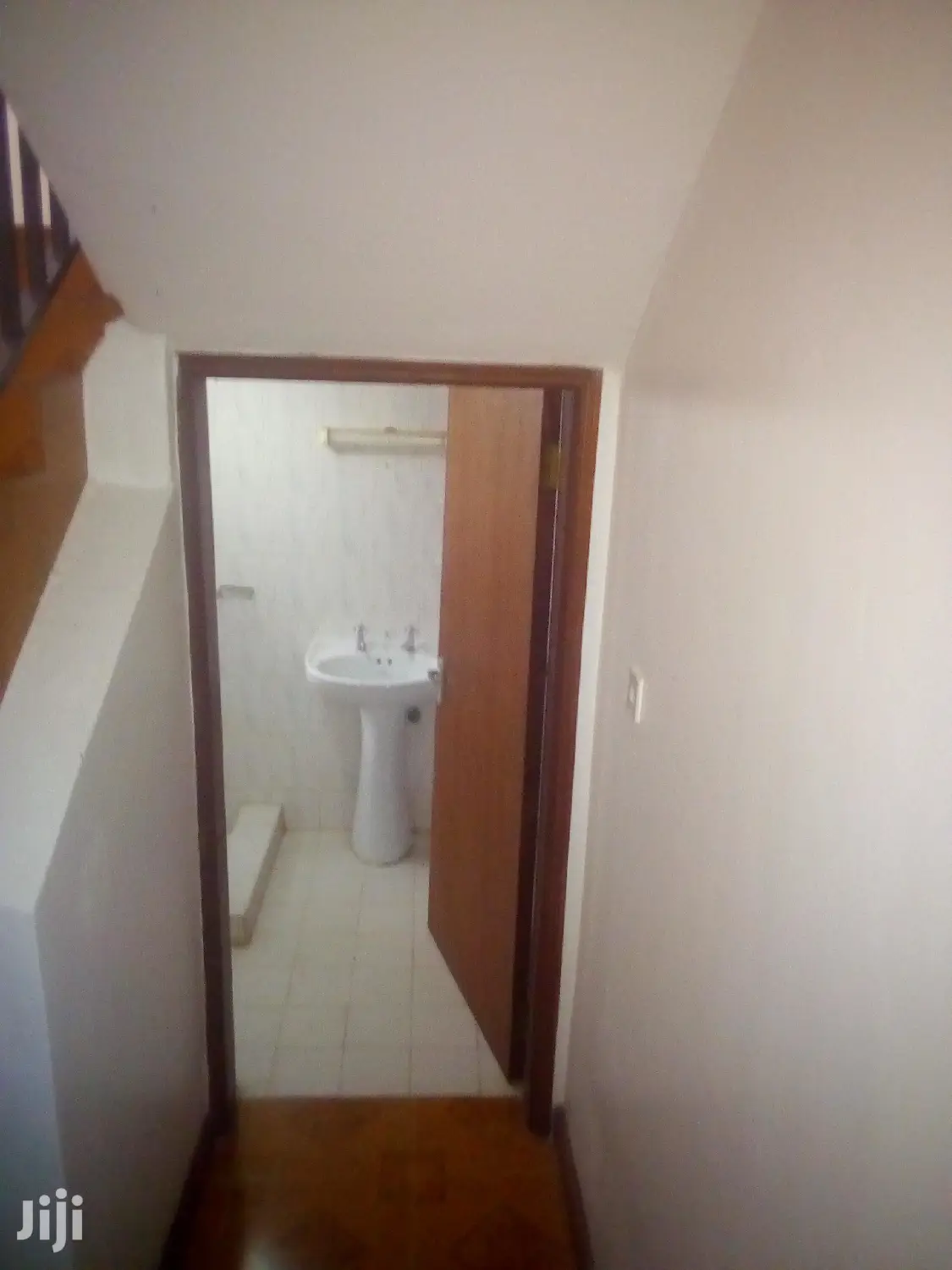 2 Bedroom House In Kololo For Rent in Kampala