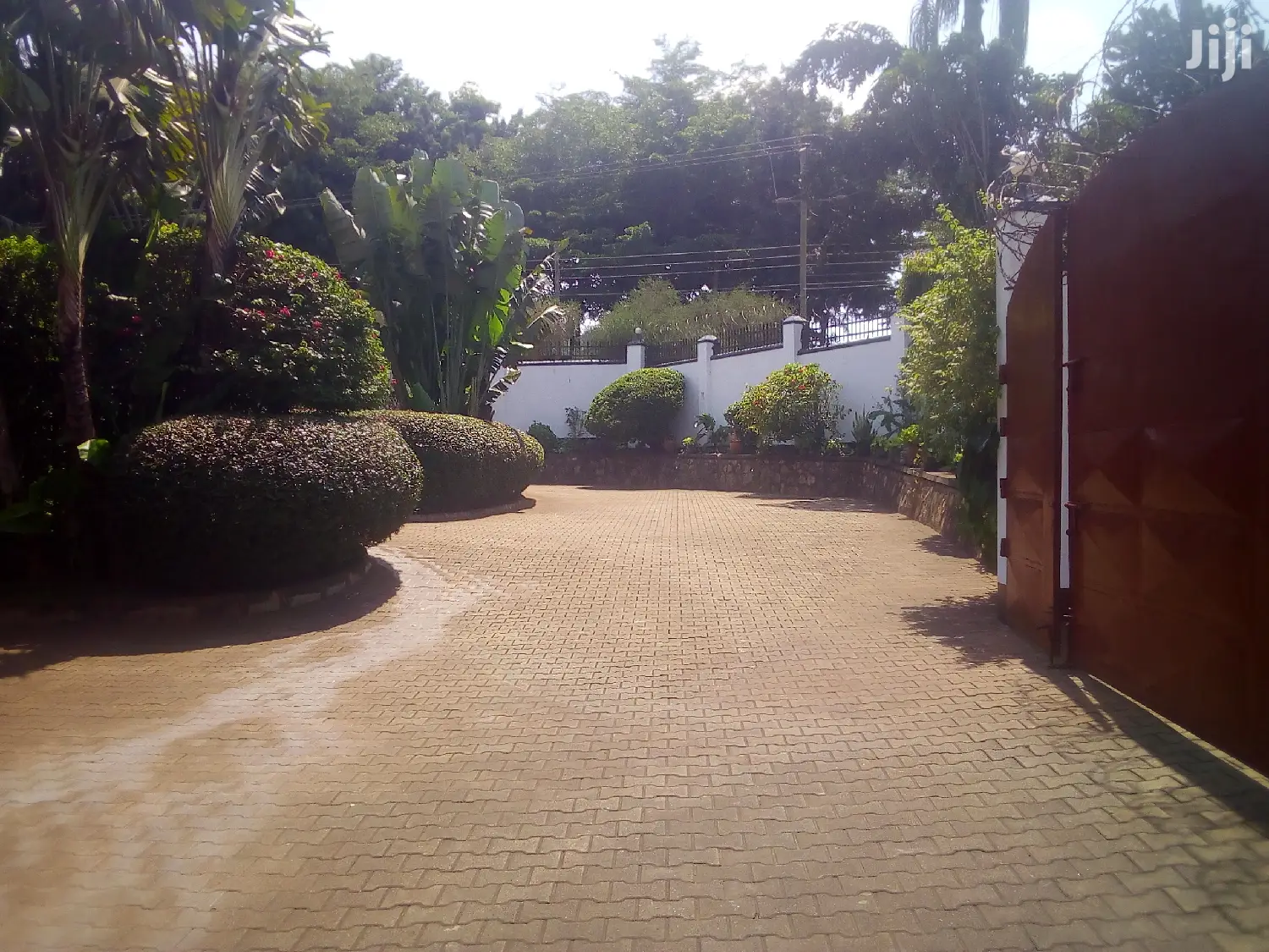 2 Bedroom House In Kololo For Rent in Kampala