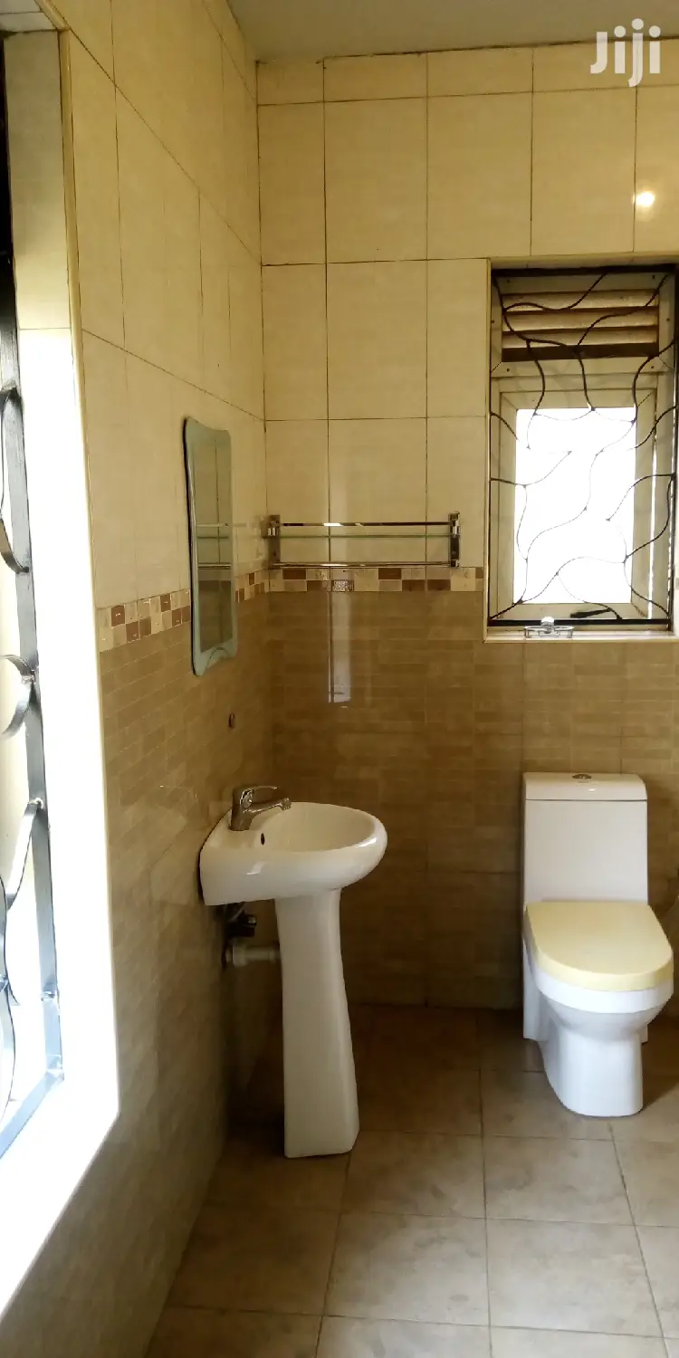 3bdrm Duplex in Nalya Estate, Wakiso for rent in Wakiso