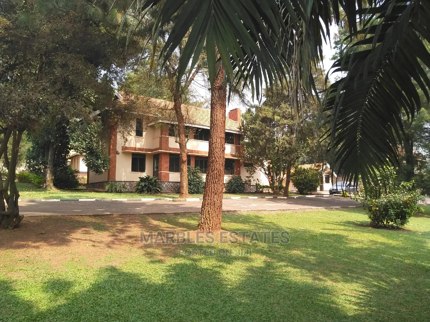 13 Rooms Office Space For Rent In Nakasero in Kampala