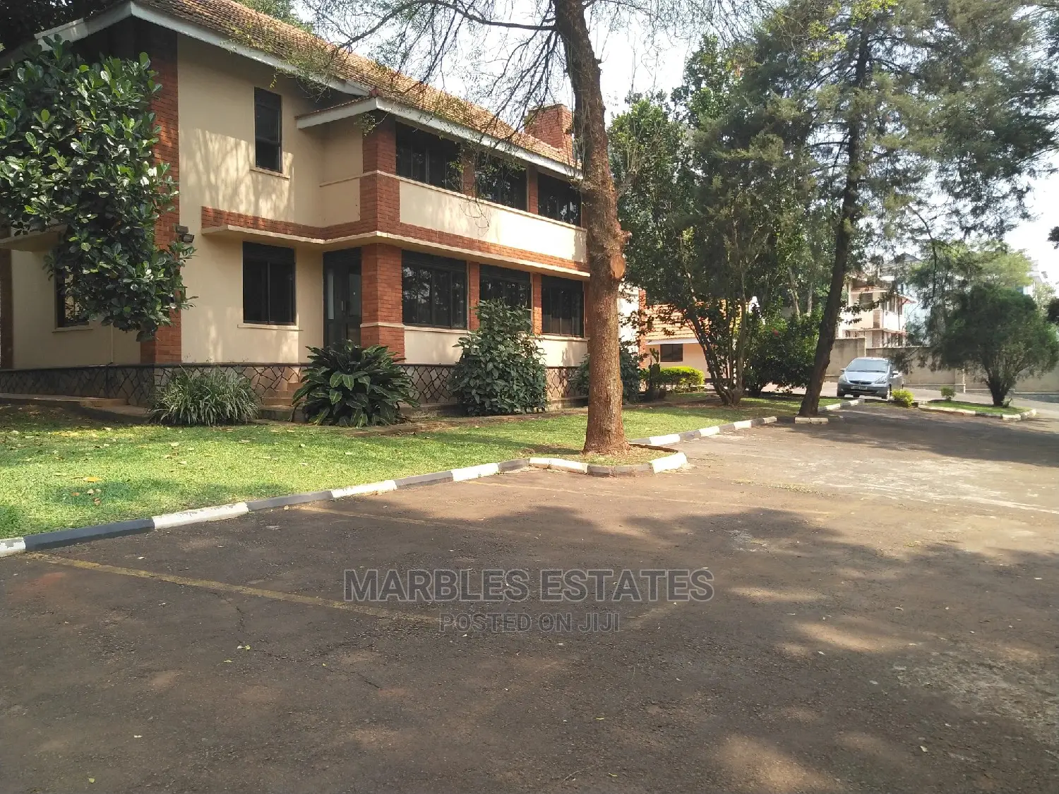 13 Rooms Office Space For Rent In Nakasero in Kampala