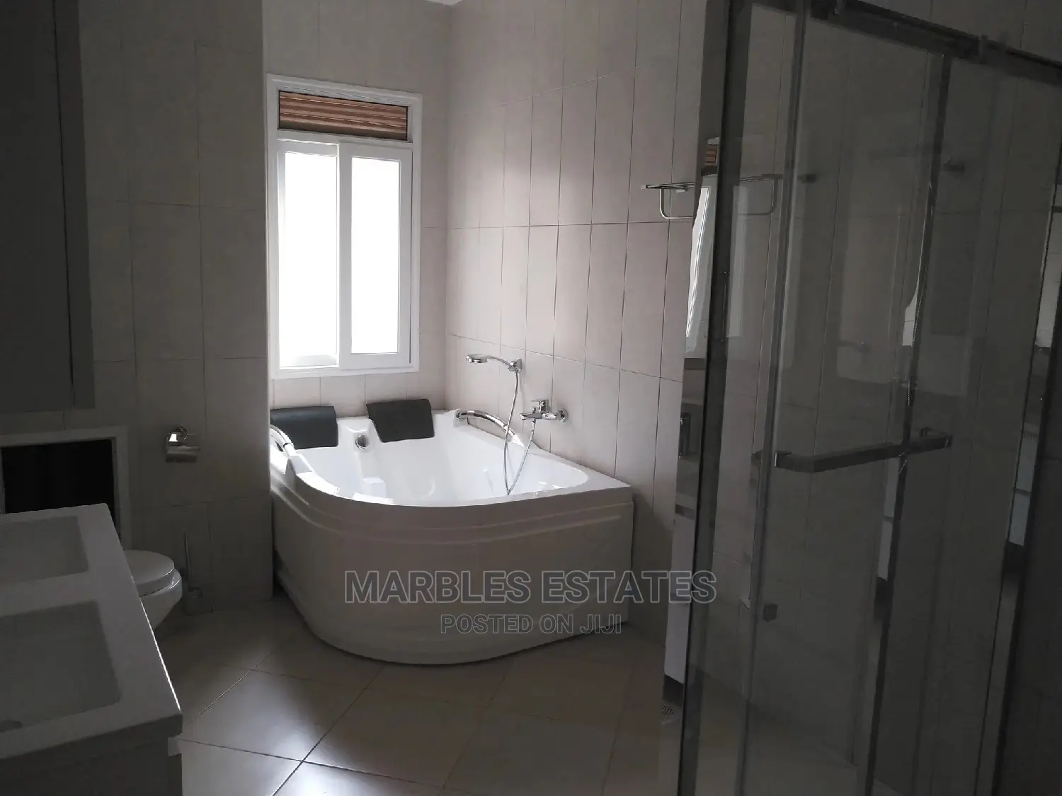 Fully Furnished 3 Bedrooms Apartment With a Pool in Kololo in Kampala