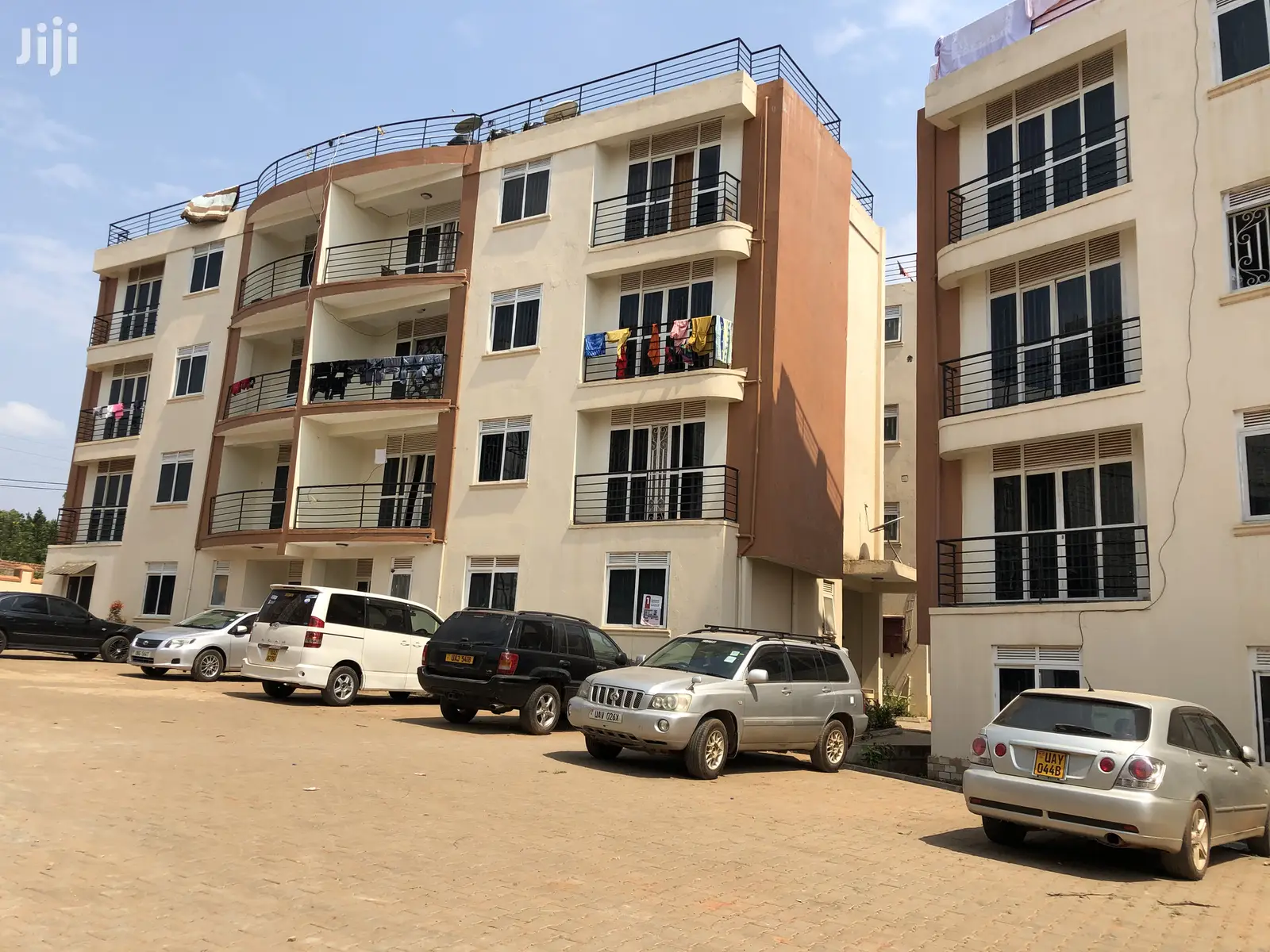 Kira Nice Condominiums In Tarmack Area For Sell in Kampala